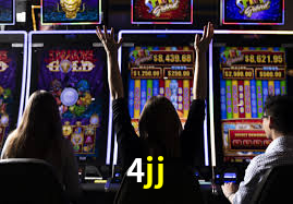 4jj App Interface